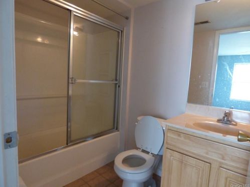 201 Ruth Ct, Middletown NY 10940-5319 exterior