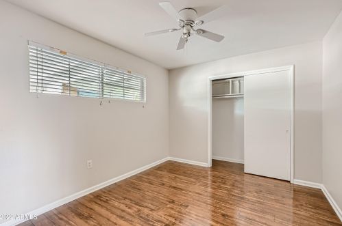 6107 12 Pl, Phoenix AZ 85014-6707 exterior