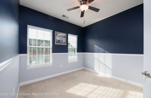 16 Pate Dr, Middletown NJ 07748-1700 exterior