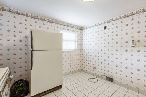 5811 Rodgers St, Pittsburgh PA 15207-2274 exterior