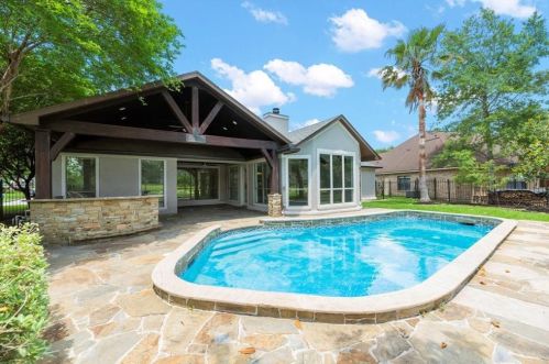 19119 Match Play Dr, Humble, TX 77346-6148