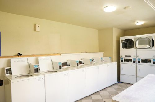 107 Monte Verano Ct, San Jose CA 95116-2658 exterior