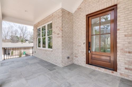 1467 Council Bluff Dr, Atlanta, GA 30345-4178