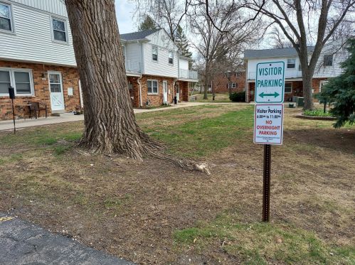 5068 Colonial Ct, Milwaukee WI 53220-2013 exterior