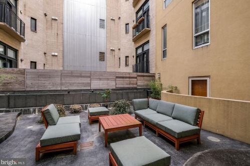 2351 Champlain St, Washington DC  20009-7240 exterior