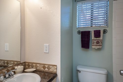 124 Pastime Rd, Tucson AZ 85705-3399 exterior