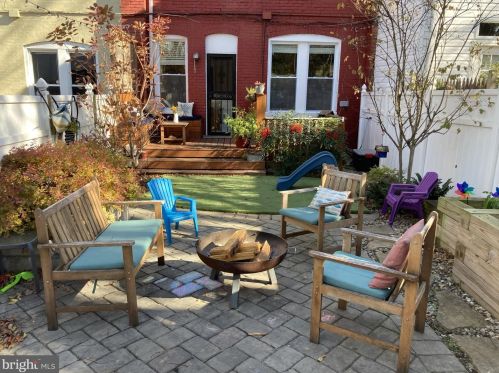 3306 Park Pl, Washington DC  20010-2530 exterior