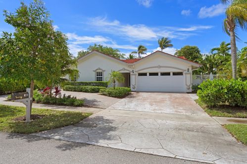 7210 4th Ave, Boca Raton FL  33487-2352 exterior