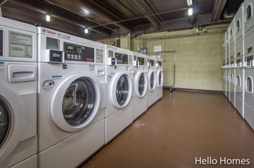 505 Cherry St, Grand Rapids MI 49503-4785 exterior