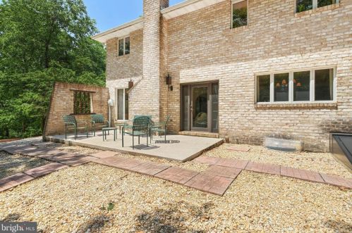 799 Laurel Wood Ln, Hanover PA 17331-6868 exterior