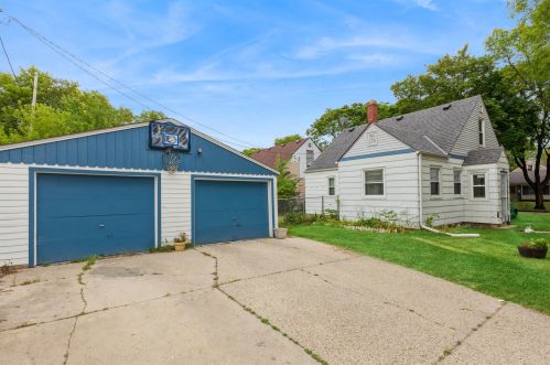 5630 Sheridan Ave, Milwaukee WI 53218-3148 exterior