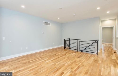 1500 26 St, Philadelphia PA 19121-4602 exterior