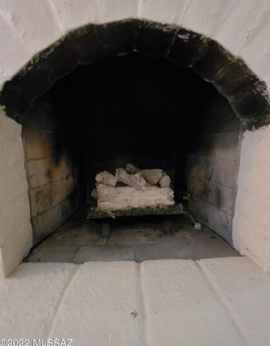 7132 Brk Dr, Tucson AZ 85730-1706 exterior