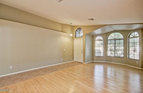 25841 66th Dr, Phoenix AZ  85083-1035 exterior