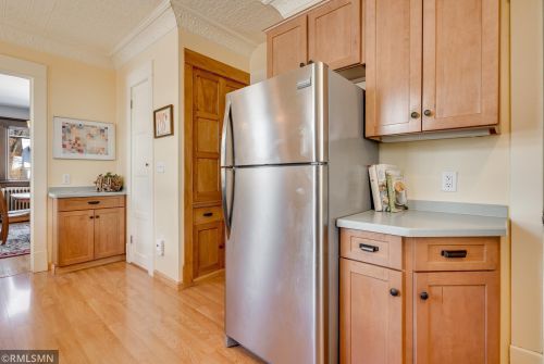 29 Fry St, Saint Paul MN 55104-3703 exterior