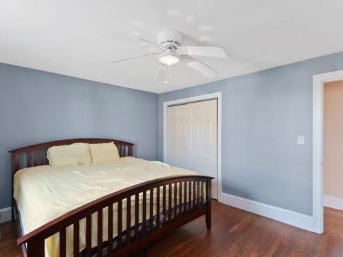 26 Whitford Ave, Providence RI 02908-3355 exterior