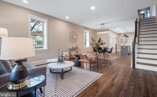 829 Shippen St, Lancaster PA  17602-2043 exterior