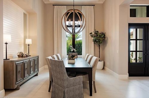 179 Mahogany Dr, Naples FL 34108-2926 exterior