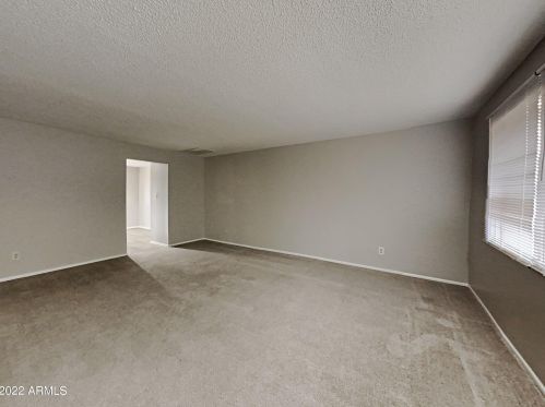 13215 42nd St, Phoenix AZ  85032-6716 exterior