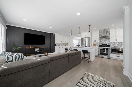 7812 Altgeld St, Chicago IL  60707-2434 exterior