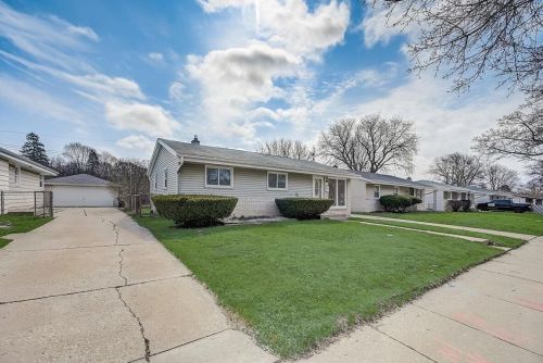 6508 51, Milwaukee WI 53223-6010 exterior