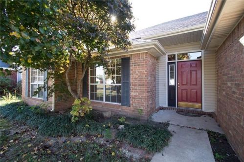 4101 Interlaken Ave, Springdale AR  72762-0440 exterior