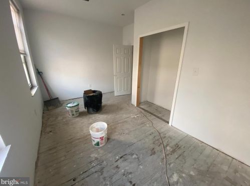 2406 29th St, Philadelphia PA  19132-3021 exterior