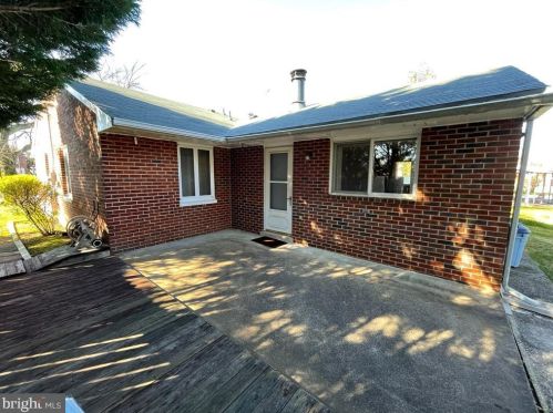 6224 Everglades Dr, Alexandria VA  22312-1109 exterior