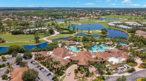 6132 Dogleg Dr, Naples FL 34113-1693 exterior