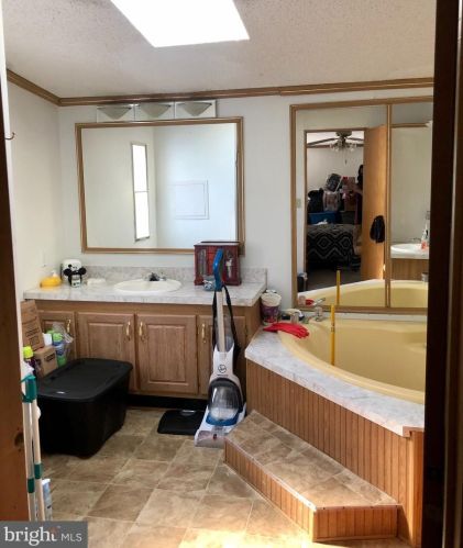 5420 Solomons Is Rd, Huntingtown MD 20639-8876 exterior