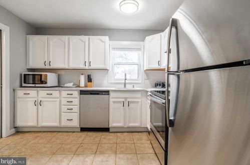 11 Warwick Way, Southampton NJ  08088-1143 exterior