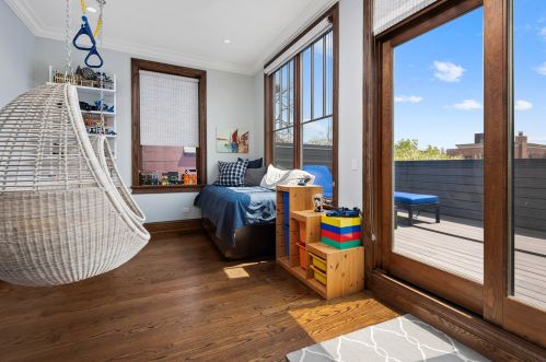 1119 Drummond Pl, Chicago IL 60614-1354 exterior