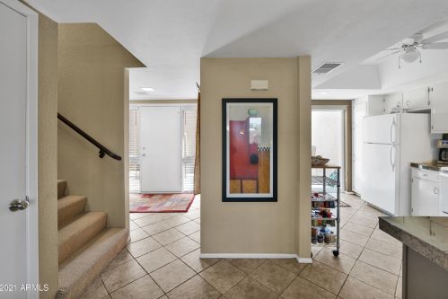 4031 Charter Oak Rd, Phoenix AZ 85032-7470 exterior