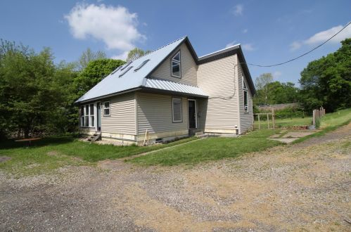 5060 Lancaster Rd, Hebron OH 43025-9780 exterior