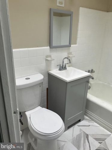 5504 3 St, Philadelphia PA 19120-2823 exterior