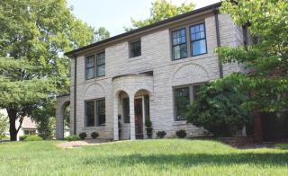 4116 Grove Ave, Richmond, VA 23221-1906