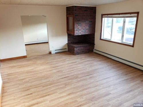 163 Madison Ave, Hasbrouck Heights NJ  07604-1308 exterior