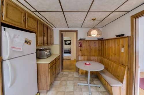 19 Highland Ter, Worcester MA 01602-4202 exterior