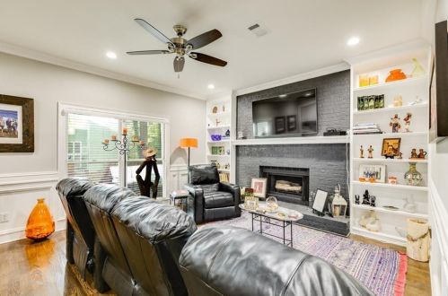 2884 Cravey Dr, Atlanta GA  30345-1420 exterior