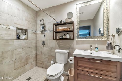 12440 27 Way, Phoenix AZ 85032-1652 exterior