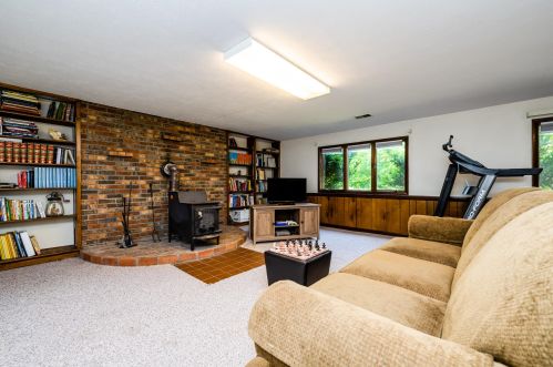 10867 Ridgewood Trl, Berrien Springs MI 49103-9724 exterior