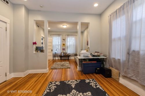 1632 Tripp Ave, Chicago IL 60639-4833 exterior