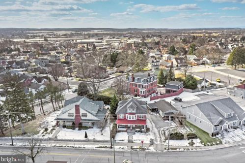 416 High St, Hanover, PA 17331-3919