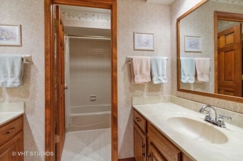 314 Wilmington Ct, Bull Valley IL exterior