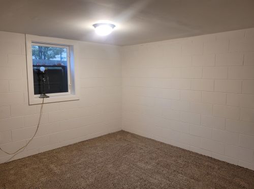 3308 Maple Grove Rd, Meskegon MI 49441-4138 exterior