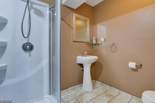 938 Homestead Dr, Fredon NJ  07860-4612 exterior