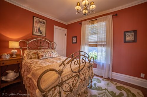 518 Amsterdam St, Bull Valley IL 60098-2307 exterior