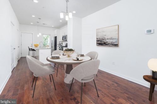 1646 5th St, Philadelphia PA  19122-1208 exterior