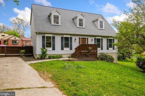 2001 Wallace Ave, Silver Spring, MD 20902-1303