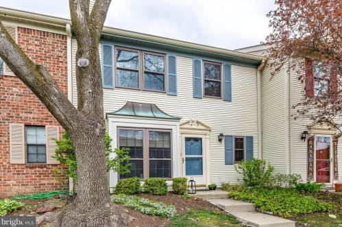 48 Drewes Ct, Trenton, NJ 08648-2634